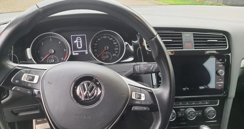 Volkswagen Golf cena 43900 przebieg: 256400, rok produkcji 2018 z Kutno małe 137